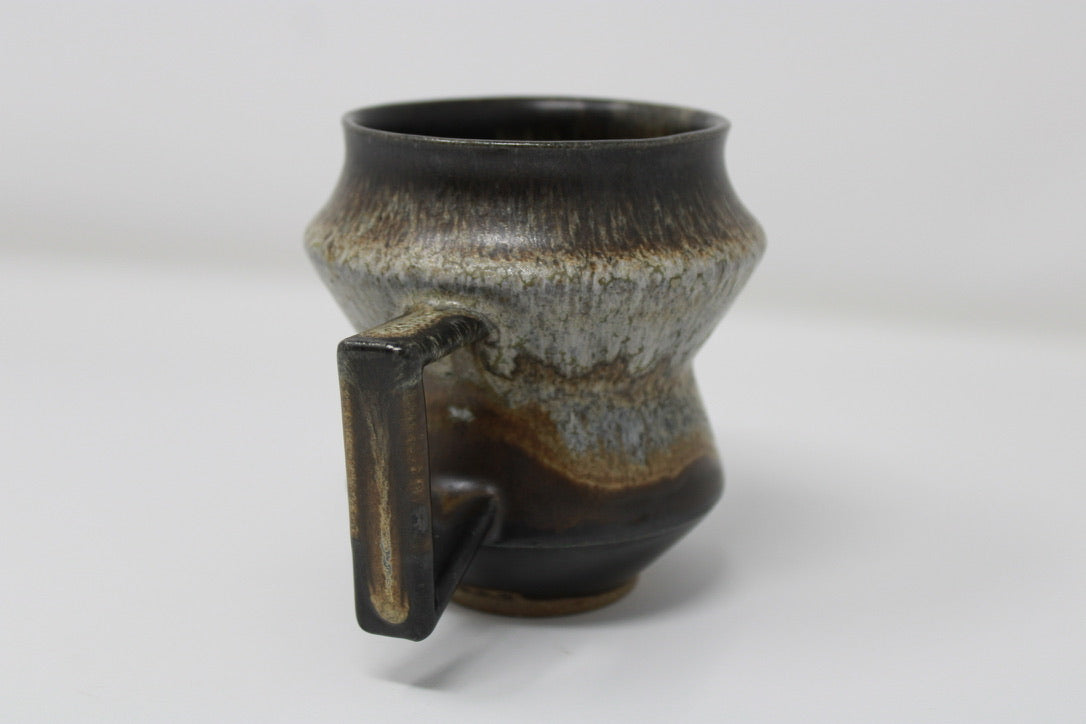 angle mug